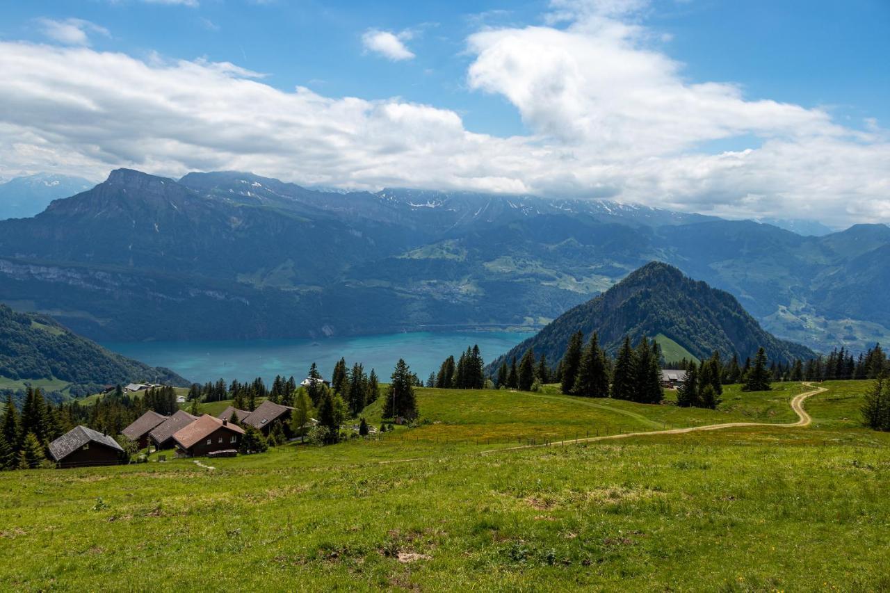 Rigi-Burggeist Alpine Guesthouse Gersau Ngoại thất bức ảnh